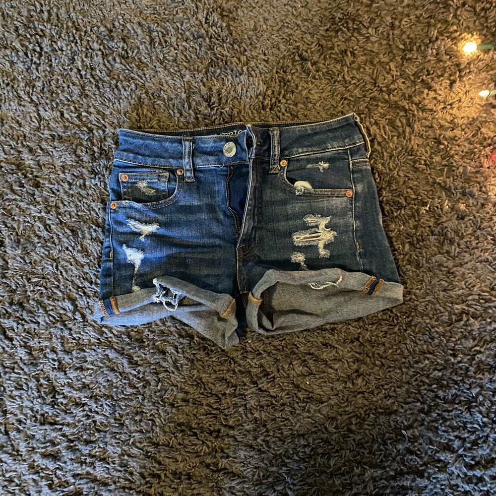 AE shorts